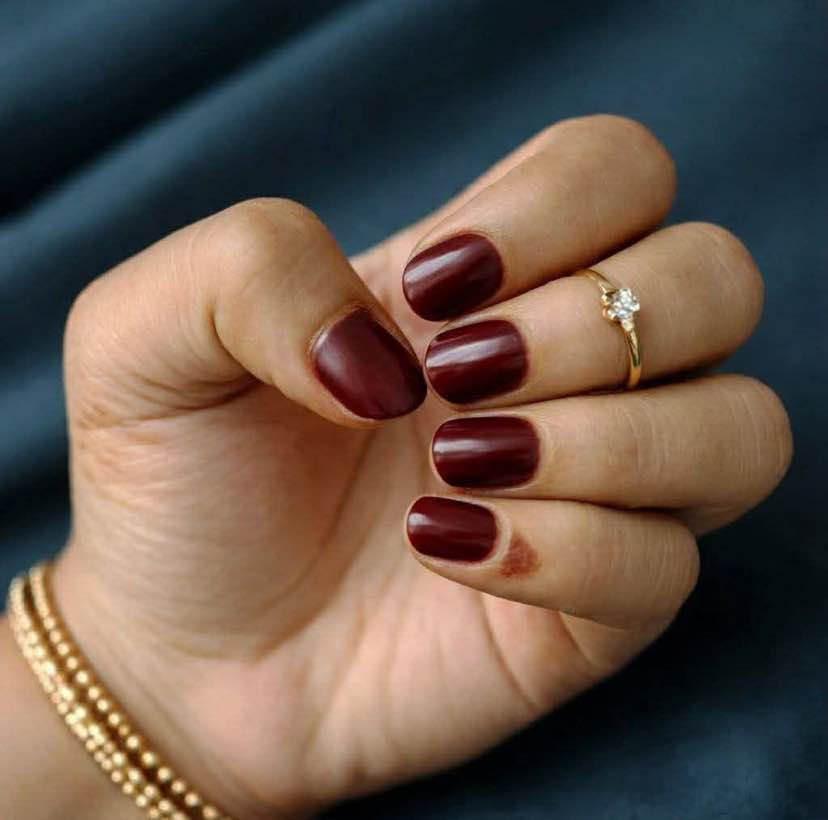 Sde6592c4e8a241529961a46aa8be115am Nail Mehedi Maroon – Natural Nail Color - Image 1
